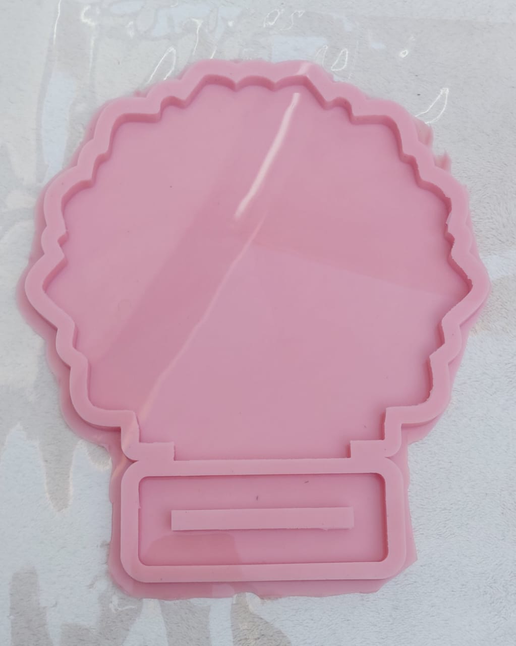 Circular curvy stand template Resin4rose