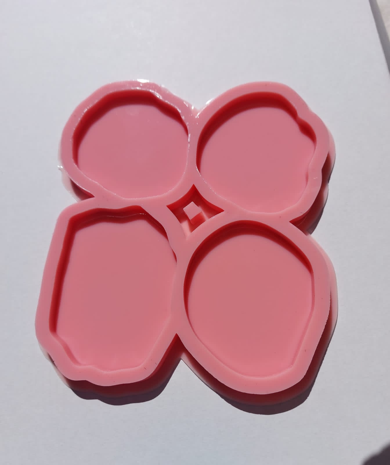 قالب تعليق المفاتيح أو السيارات، شكل عشوائي من Resin4rose