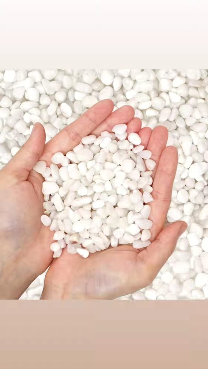 White stones for use with rizin in making technical salons and paintings