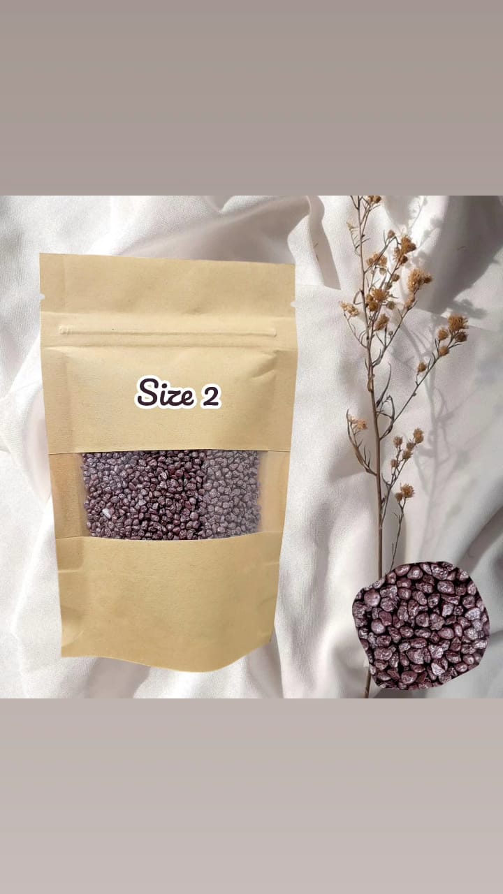 An ideal natural stone for marble floors, coordination of aquariums, decoration of arts and crafts, etc. Perfect for stuffing molds, making jewelry necklaces and adding them to resin projects. Suitable for decorating bonsai trees and aquariums