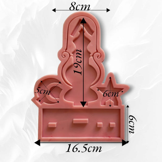 Desk holder template in the shape of a lantern, crescent and star
