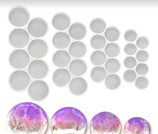 Round flat silicone mold in different sizes