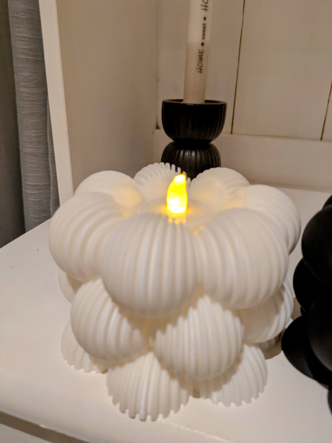 Bubble-shaped silicone mold
