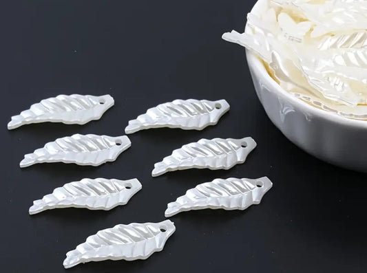 A diverse range of fasteners, metal accessories, and basic aesthetics for craft projects, resin making, and decorative piece design