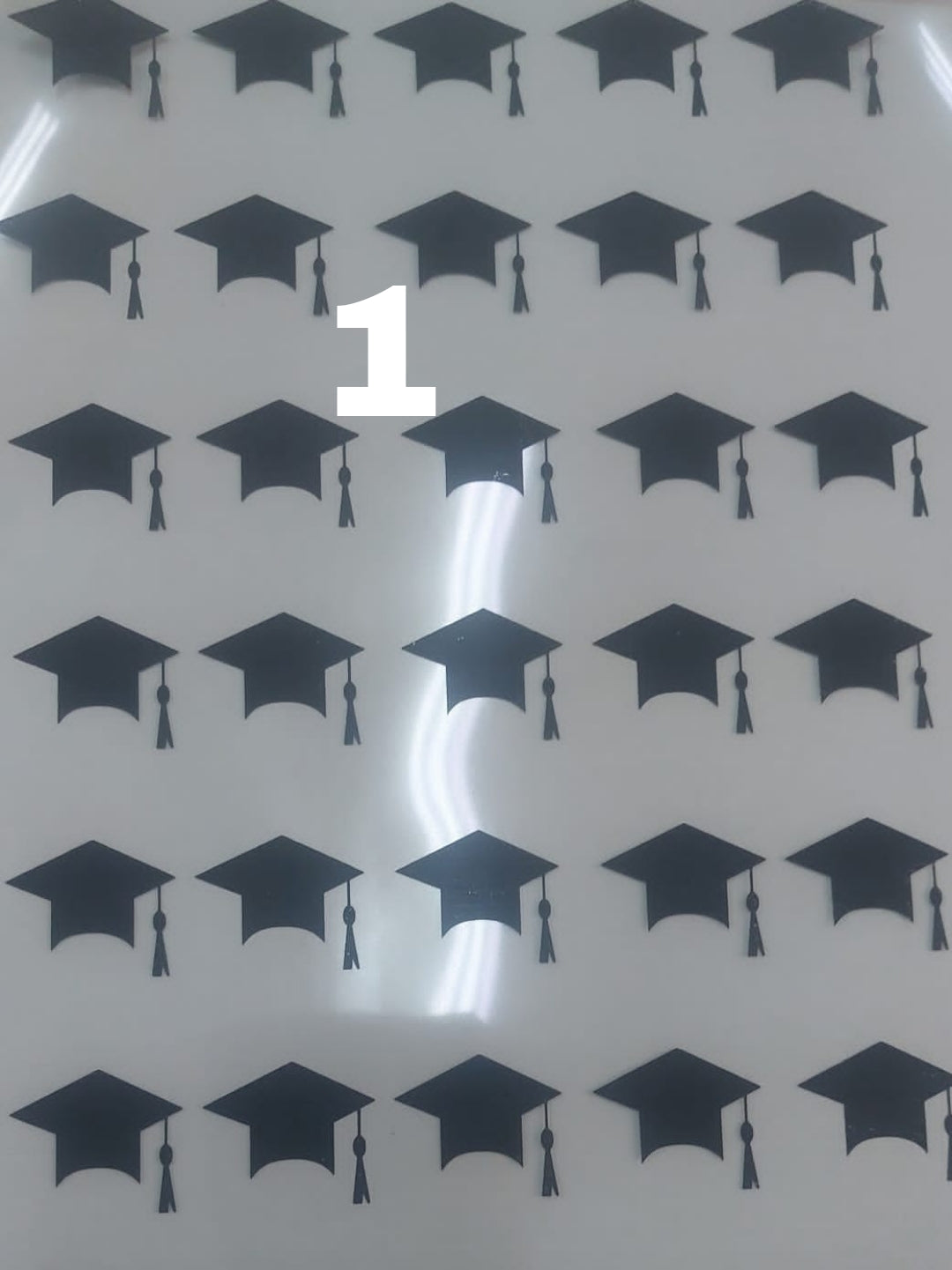 Printed sticker, transparent paper, or vinyl featuring a graduation cap and graduation congratulations, suitable for crafting or resin projects.