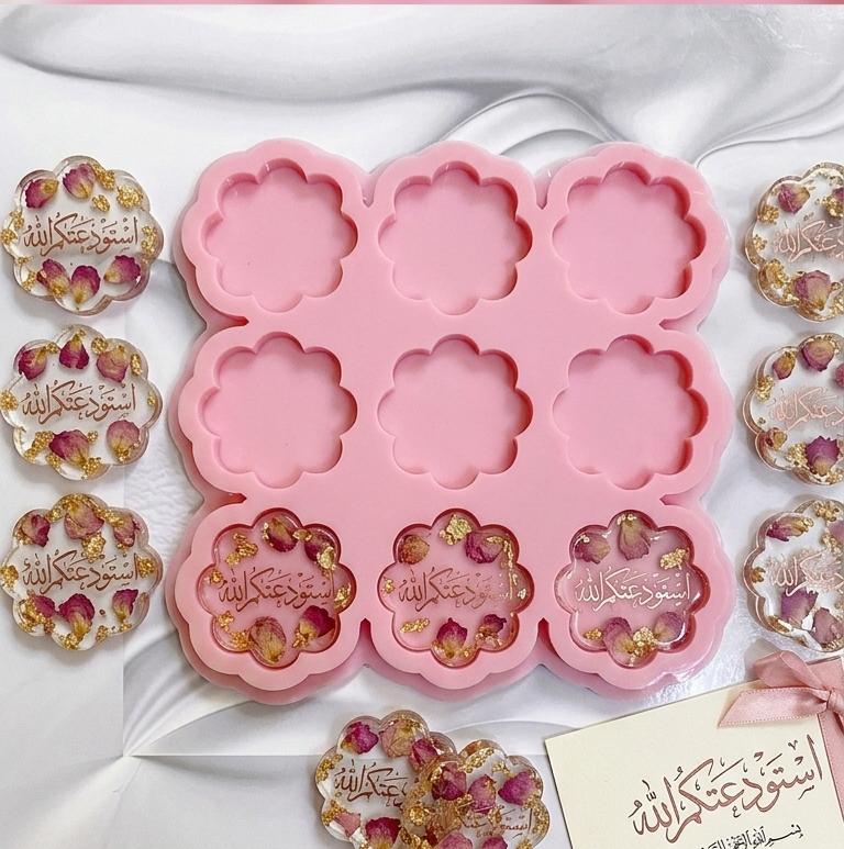قالب سيليكون دائري متعدد العيون (حواف متموجة)، تصميم متموج وأنيق