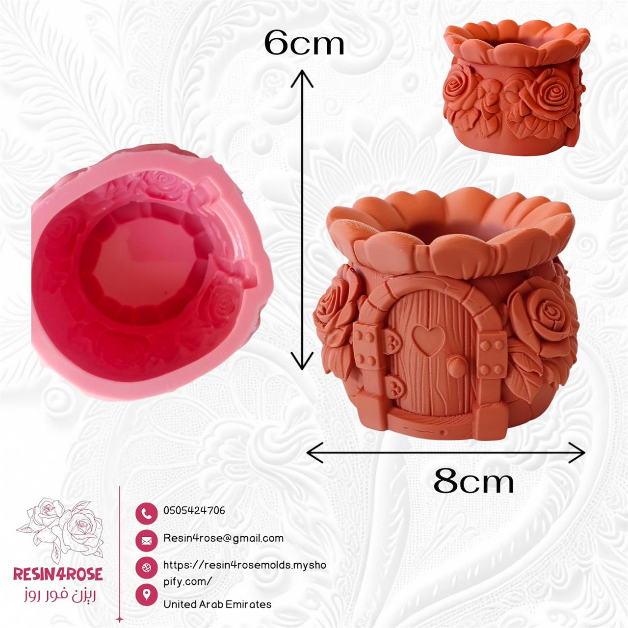 A silicone mold designed for crafts such as resin or wax plaster, shaped like a small house or "vase" decorated with rustic details and roses. Size: 6*8 cm